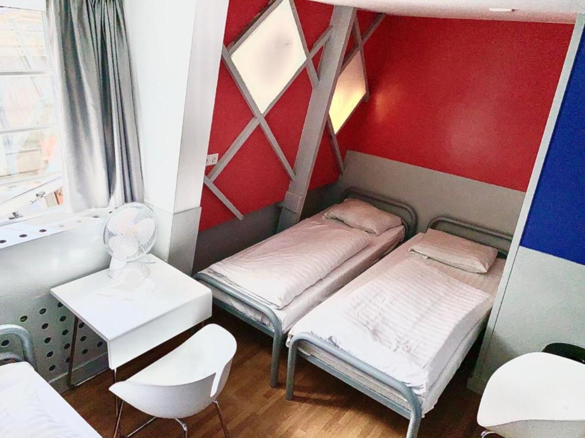 The White Tulip Hostel Amsterdam Bagian luar foto