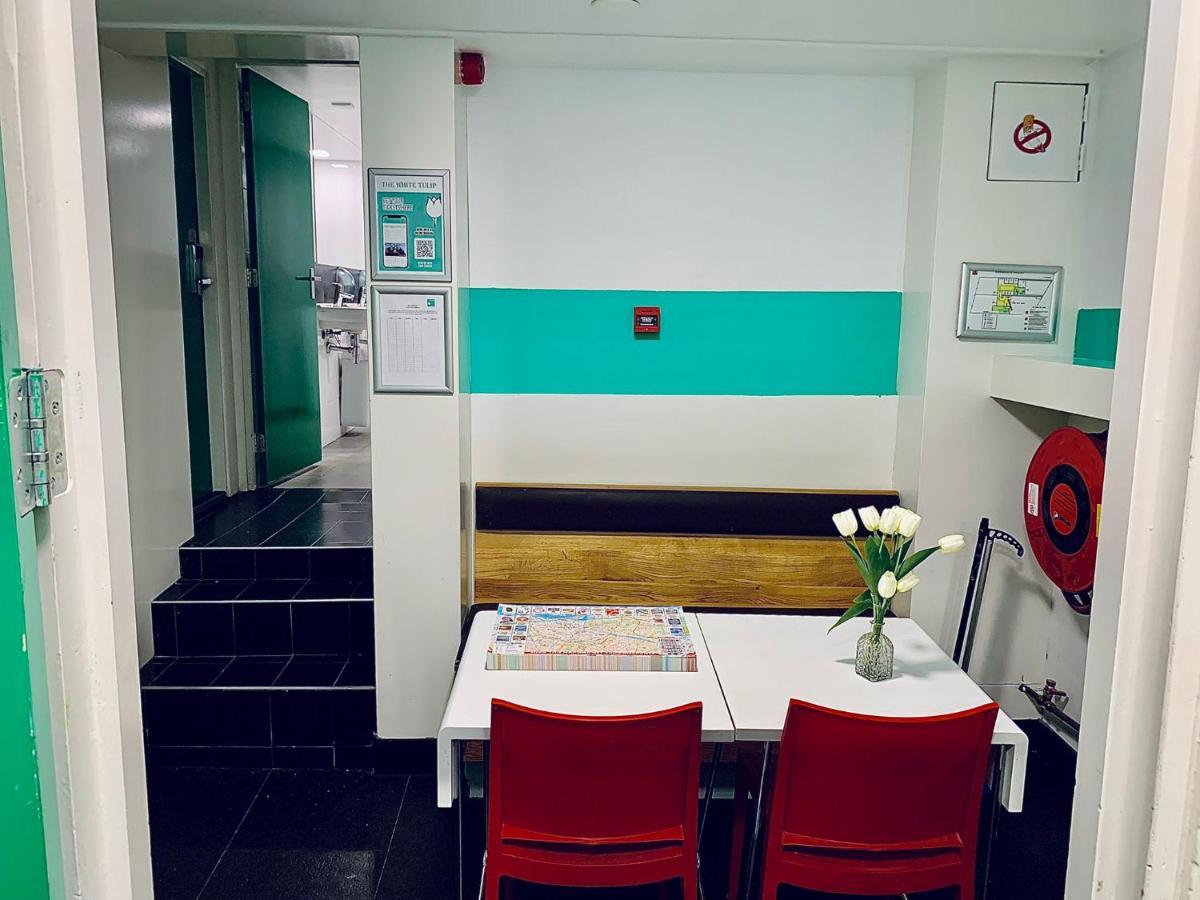 The White Tulip Hostel Amsterdam Bagian luar foto
